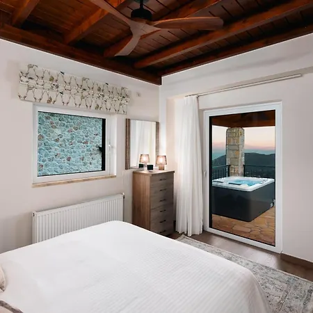 Apartman Petritis Cozy Mountain Retreat With Stunning Views By Greece Kerníca