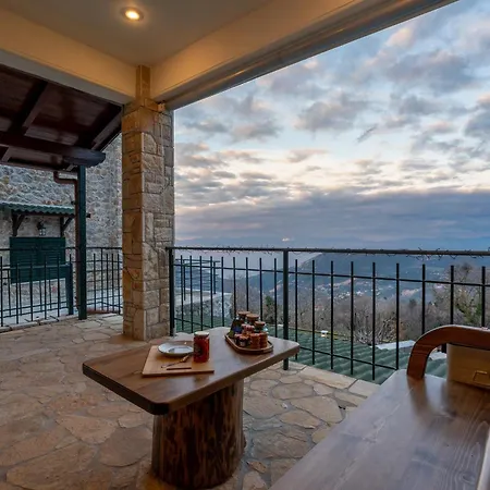 Petritis Cozy Mountain Retreat With Stunning Views By Greece Apartman *