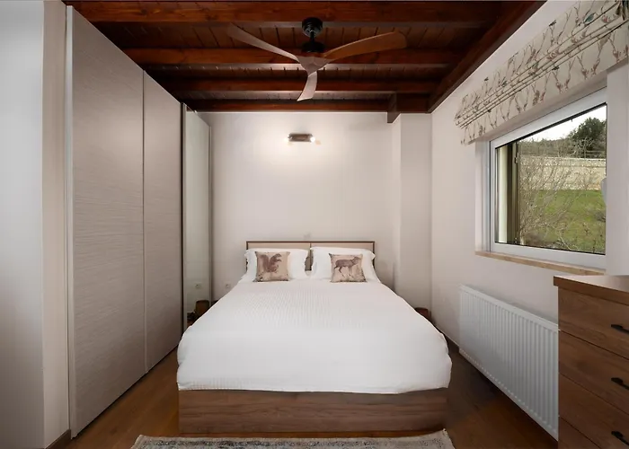 Petritis Cozy Mountain Retreat With Stunning Views By Greece Lejlighed *