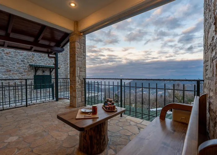 Petritis Cozy Mountain Retreat With Stunning Views By Greece Appartement *